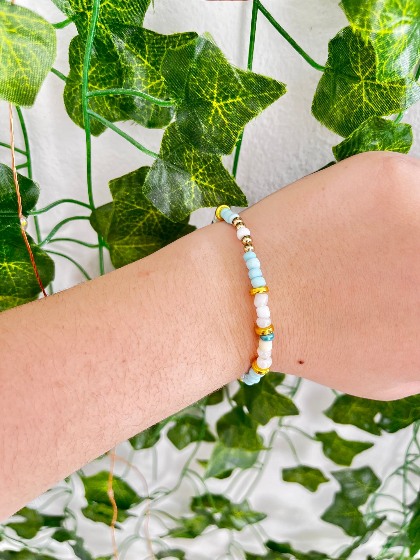 Glimmering Tide Bracelet